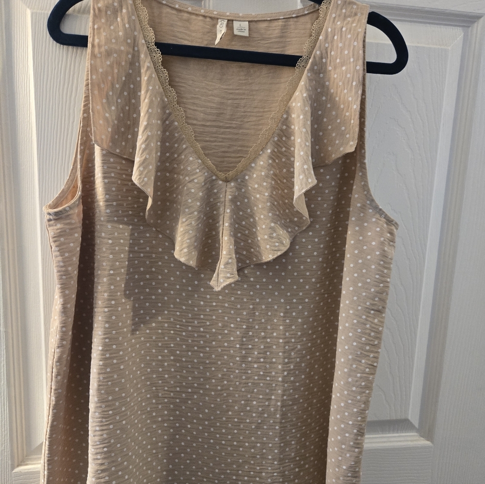 Women's Ruffle Top - Picture 2 of 10